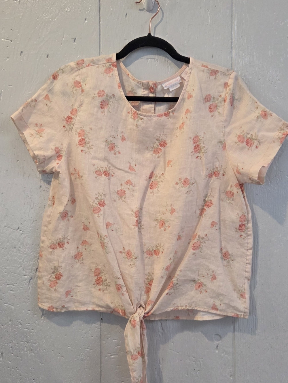 Shabby Chic Linen Women’s Light Pink Floral Tie-Front Top